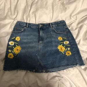 Embroidered Topshop Moto Skirt